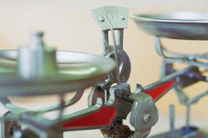 沖縄県の白内障治療なら南城眼科へ。