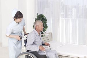 新宿で土曜日に受診できる内科クリニックの選び方とおすすめ診療内容ガイド