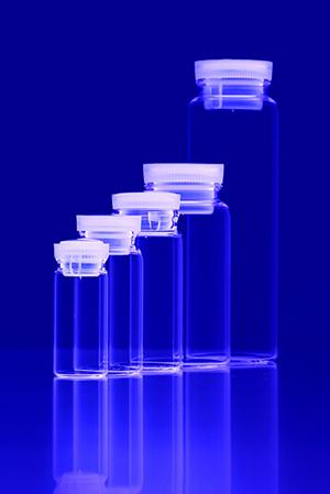 インプラント治療を得意としています